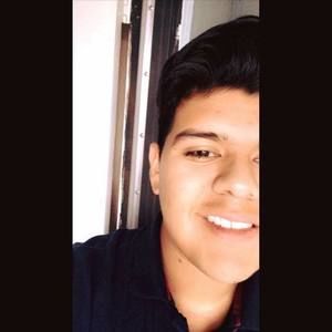 Meet your Posher, Luis